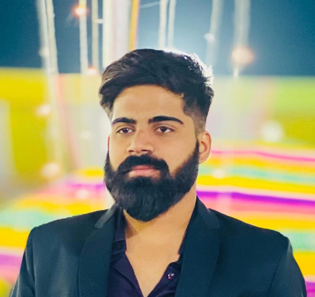 Founder-Img